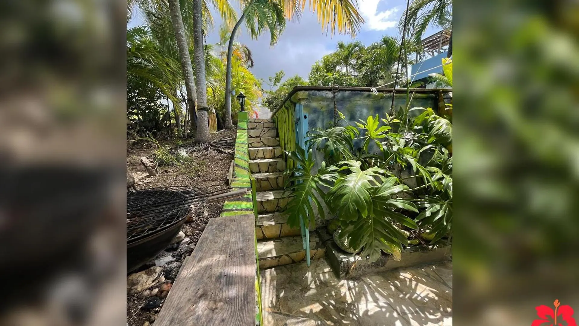 Hébergement de vacances Villa Ti Bwa Carbet Cosy Semi-Exterieur Avec Toit Terrasse à Sainte-Anne  Guadeloupe