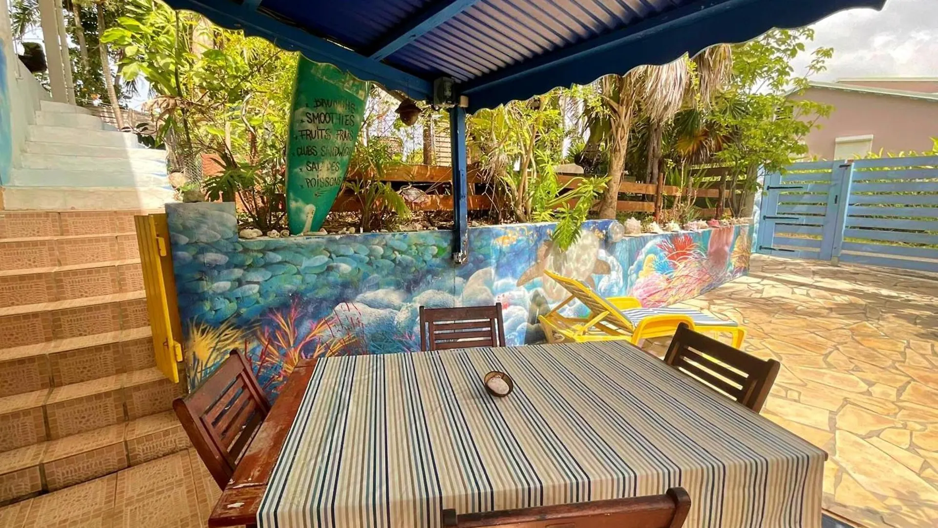 Villa Ti Bwa Carbet Cosy Semi-Exterieur Avec Toit Terrasse à Sainte-Anne  0*, Sainte-Anne (Grande-Terre) Guadeloupe